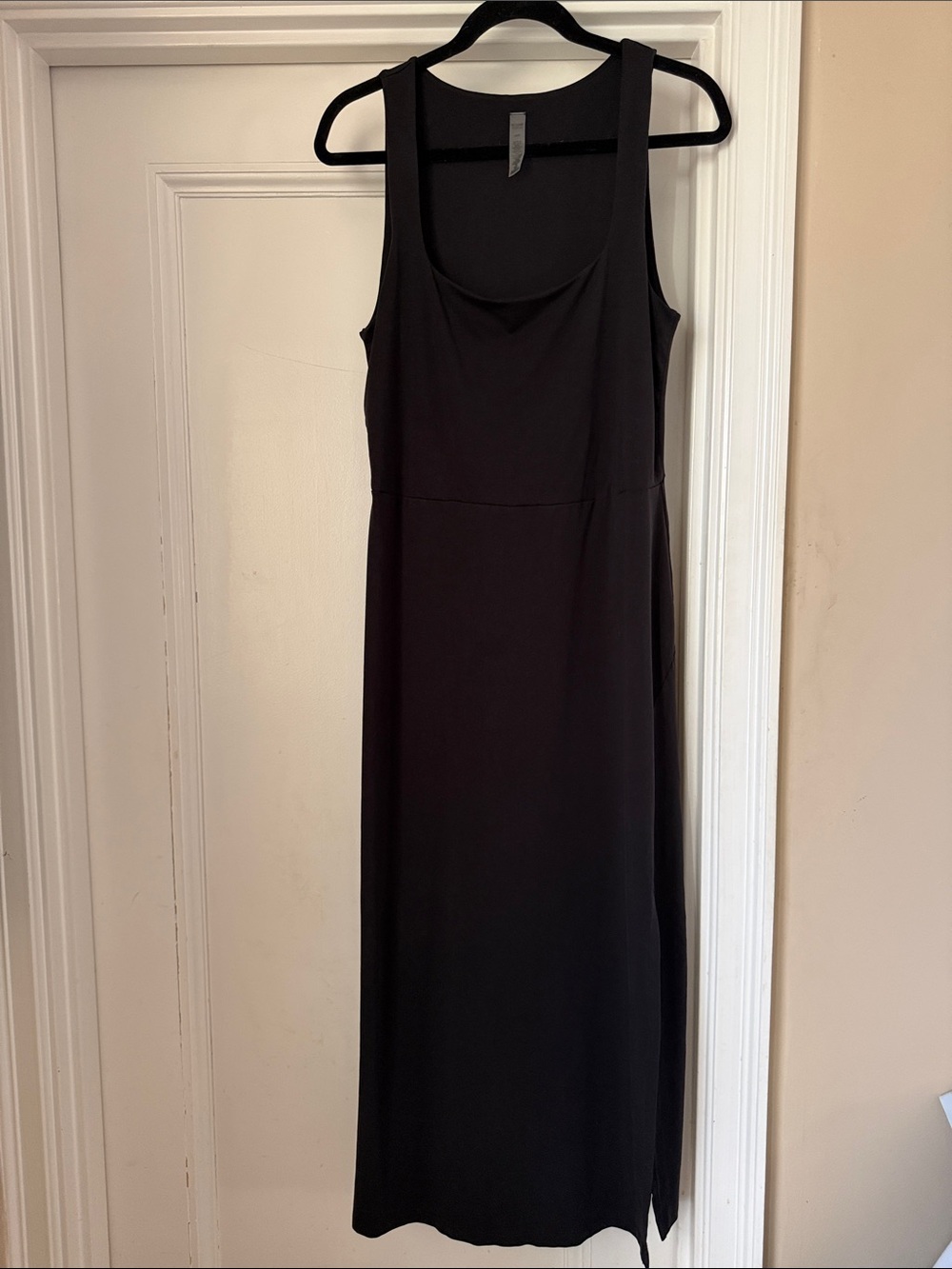 Beyond Yoga Sleek Getaway Black Maxi Tank Dress
